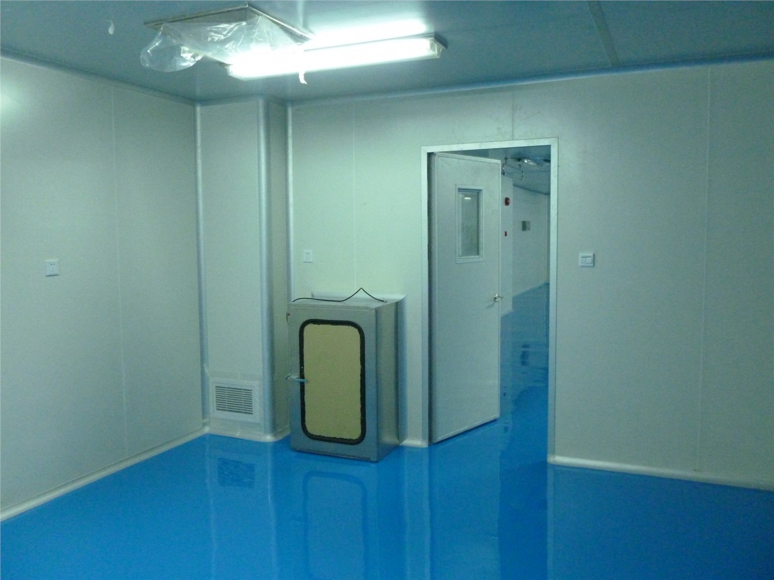 潔凈室工程施工安裝、調(diào)試、驗(yàn)收要點(diǎn)